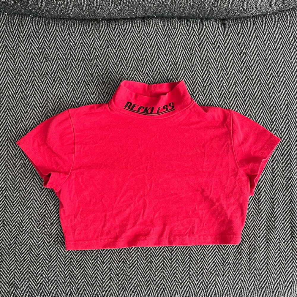 FASHION NOVA, Red RECKLESS crop, size S.